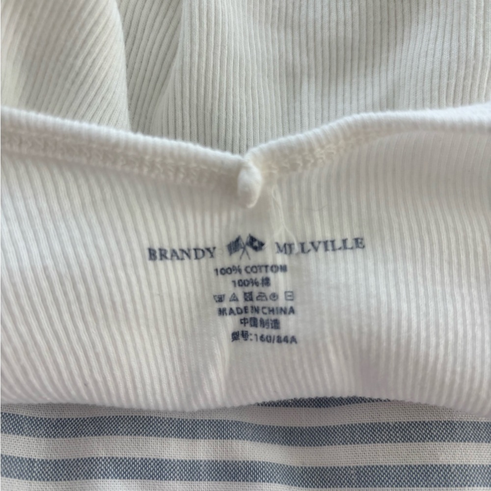 Chic Cream Ribbed Top - Picture 3 of 3